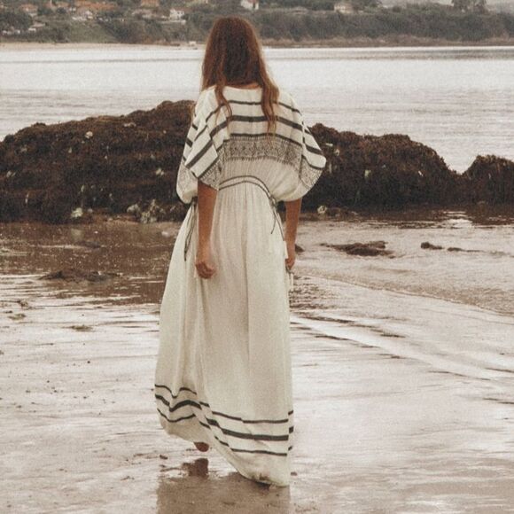 Zara White Maxi Dress with Black Embroidered Stripes - Picture 5 of 10